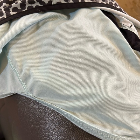 lululemon Speed Shorts Super Cheetah Print Blue Black - Picture 8 of 9